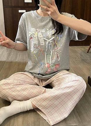 Домашние легкие брюки в клетку сиреневого цвета широкого кроя с высокой посадкой, универсальные легкие брюки