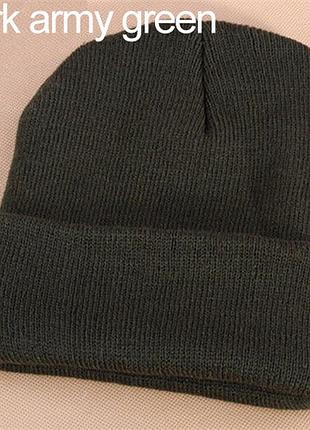 Стильная яркая шапка унисекс (темно-зеленый)