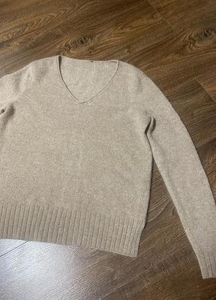 Кашемірова кофтинка гарна легка