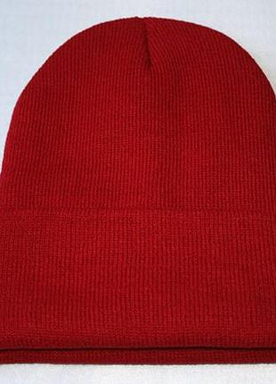 Стильная яркая шапка унисекс (красная)