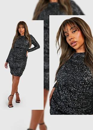 Платье большого размера