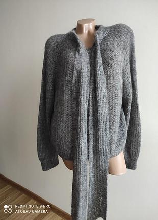 Нежный свитер паутинки