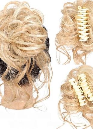 Шиньон пучок хвост волосы на заколке крабе блонд