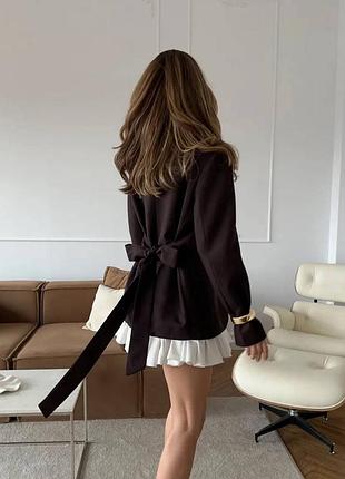 Стильний піджак з бантом 🤎