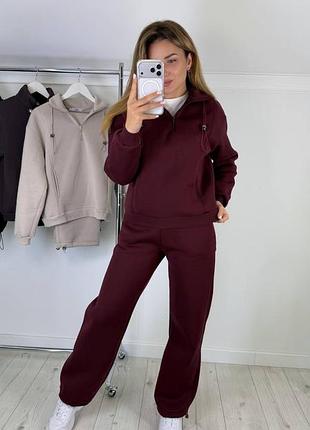 Спортивный костюм на флисе с кофой с воротником на молнии с манжетами с брюками с кулисками