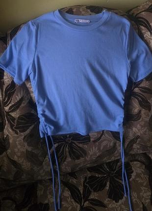 Голубая футболка/топ в рубчик zara ез завязками по бокам