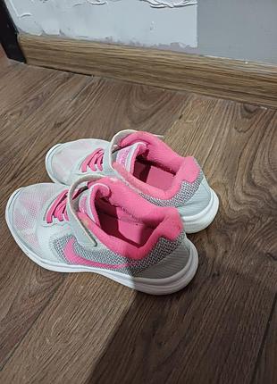 Кроссовки nike (оригинал) 31 р. 6
