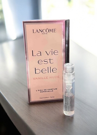 Пробник парфуму lancôme la vie est belle vanille nude 1,2 мл