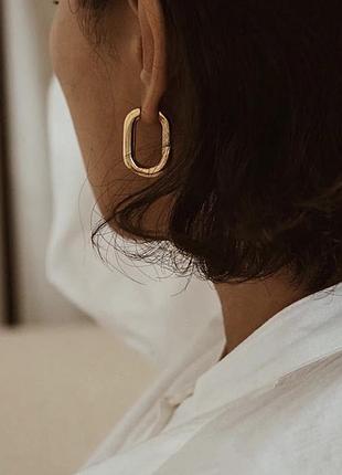 Серьги висячие золотистые, сережки минималистичные круглые