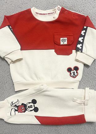 Утеплений костюмчик на 3-6 місяці