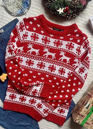 Яскрава тепла кофта в новорічному святковому різдвяному стилі