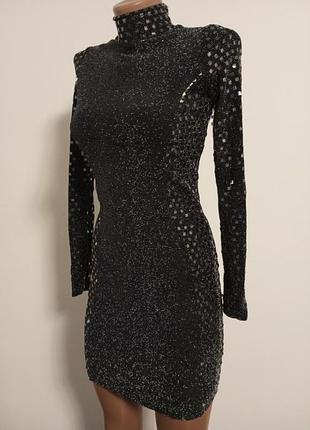 Платье с блестками