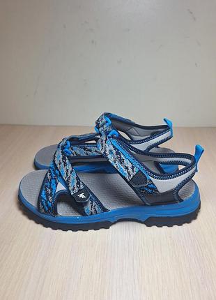 Босоножки quechua