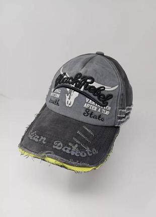 Молодіжна бейсболка blackrebel – стильний look