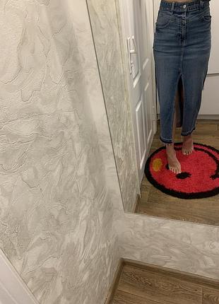 Джинсовая юбка миди