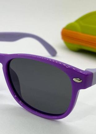 Очки солнцезащитные детские с поляризацией линзы в гибкой оправе на 5-9 лет черно-красный фиолетовый