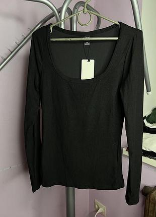 Лонг від dazy з декольте🖤