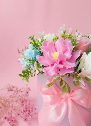 Букет цветов .букет из мыльных цветов " нежный "