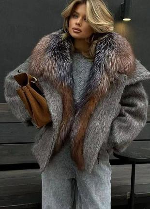 Куртка кашемировая, пуховая с натуральным мехом