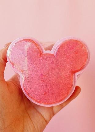 Бомбочка для ванн. бомбочка для ванн міккі маус . вага 150г. аромат " цукерки "