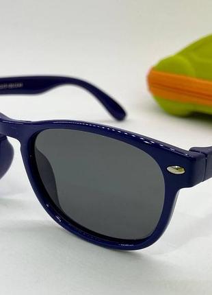 Очки солнцезащитные детские с поляризацией линзы в гибкой оправе на 5-9 лет черно-красный темно-синие