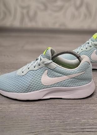 Оригинальные кроссовки nike tanjun glacier size 10 blue/white-volt sneaker 812655 401