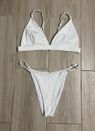 Купальник раздельный, белый