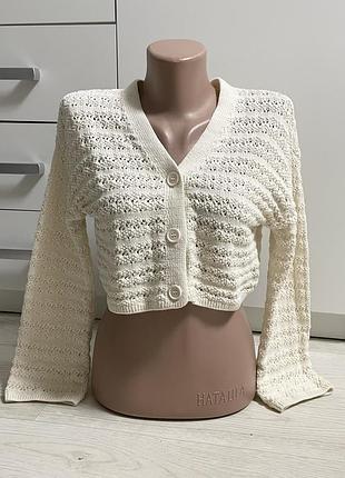 Свитер молочный на пуговицах, кардиган для девочки 9-10лет