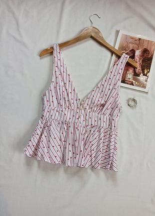 Приталенный топ в цветочный принт