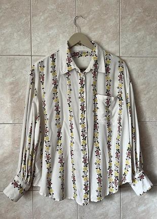 Оригинальная цветочная натуральная блуза рубашка свободного кроя длинными рукавами из вискозы от бренда tu
