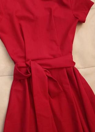 Платье вечернее красное, изысканный дизайн, длина 148 см. полуобхват груди 41+ см.