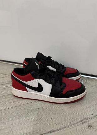 Кросівки nike air jordan