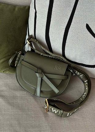 Кожаная сумочка кросс боди для девушки лоэве брендовая сумка через плечо для женщины loewe зеленый