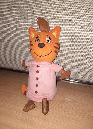 Мягкая игрушка из мультфильма "три кота" мама кошка