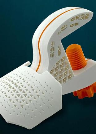 Настольное крепление для любых полноразмерных наушников