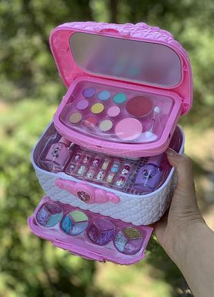 Набор косметики и маникюра сумочка, чемодан, косметичка для девочки, детская косметика