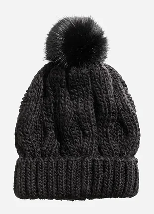 Шапка в наявності 26.