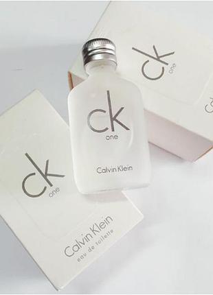 Calvin klein ck one туалетна вода (миниатюра)