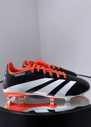 Мощные крутые бутсы adidas predator
