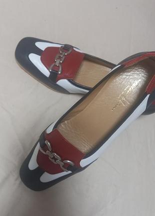 Туфли итальялия, на размер 40,5, 41 новые