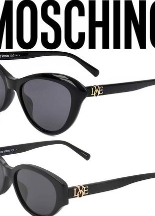Жіночі сонцезахисні окуляри moschino