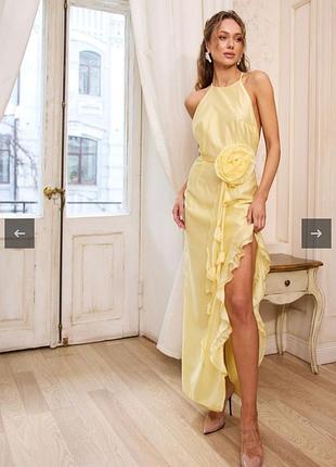 Жовта вечірня сукня від українського бренду nasha, ariel