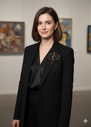 Брошка з бісеру