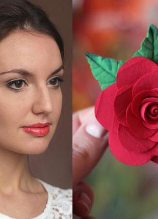 "роза с листиками" авторская заколка для волос ручной работы