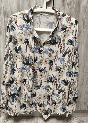 Блуза в цветочный принт 46 размер