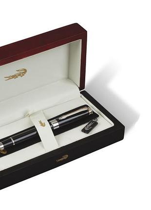 Ручка капиллярная crocodile 377 r в подарочной упаковке.