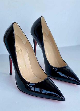 Жіночі чорні шкіряні лодочки christian louboutin