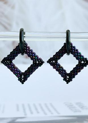 Черная круглая 12 мм