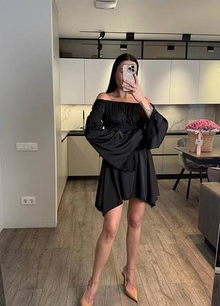 Женское платье