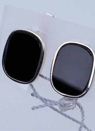 Серьги серебряные с обсидианом 925 пробы.